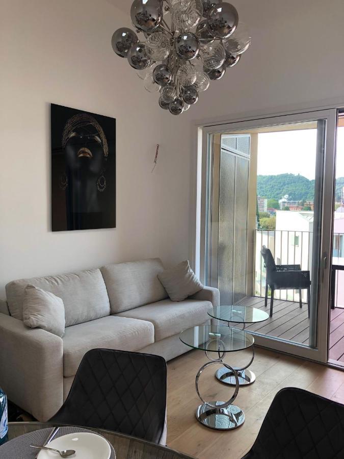 Ferienwohnung Laveno Zewnętrze zdjęcie